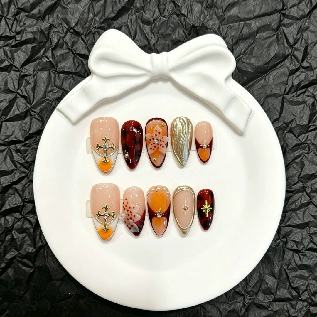 Artistic Ornate Press-On Nail Art Set