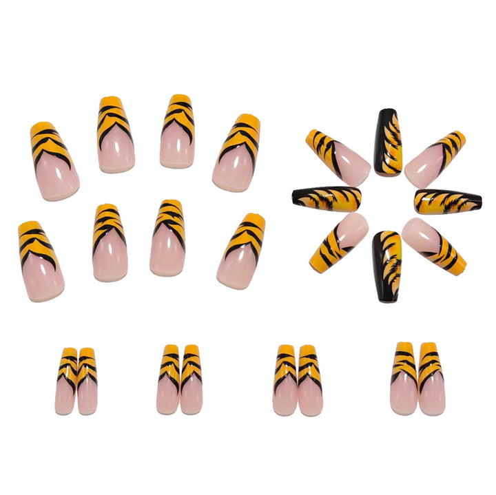 Creative Art Nails in Tiger Stripes Design Kalsten