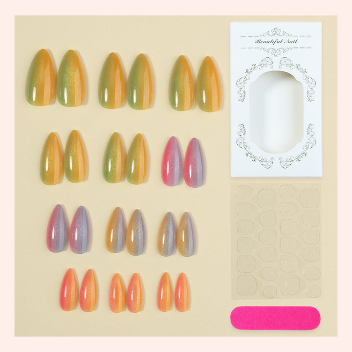 Creative nail set with shimmering ombre effects Kalsten