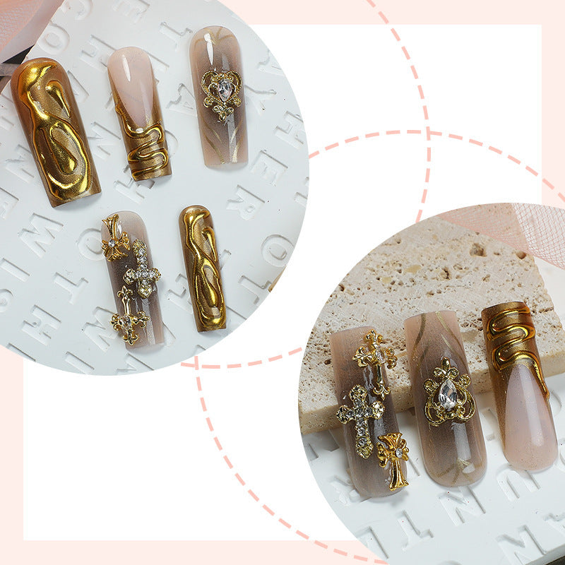 Decorative Press-On Nail Set with Gold Accents kalsten