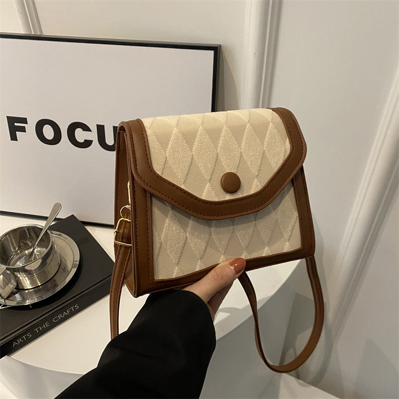 Elegant Quilted Handheld Shoulder Bag