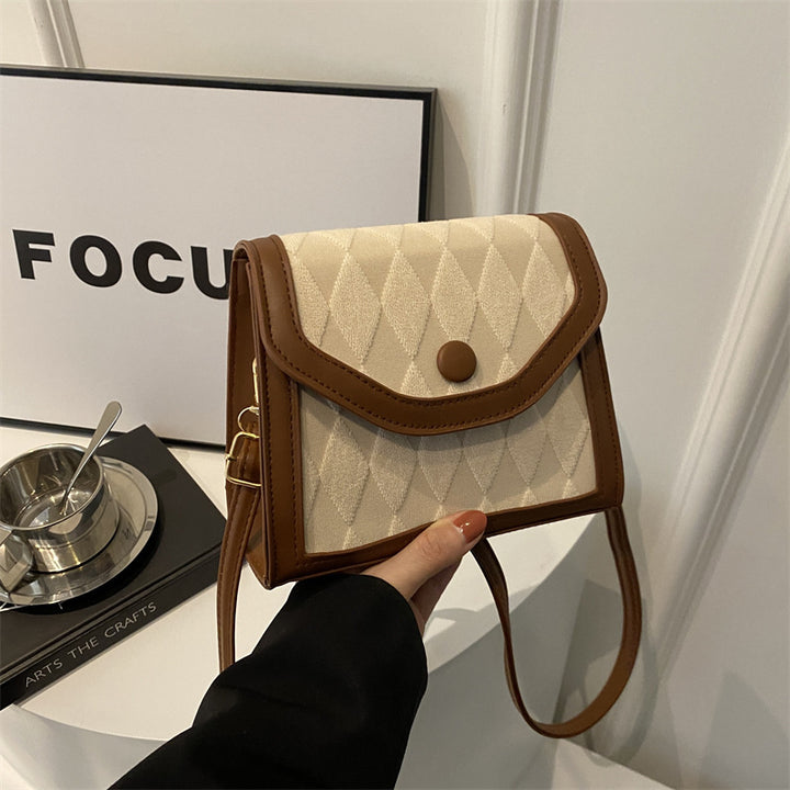 Elegant Quilted Handheld Shoulder Bag