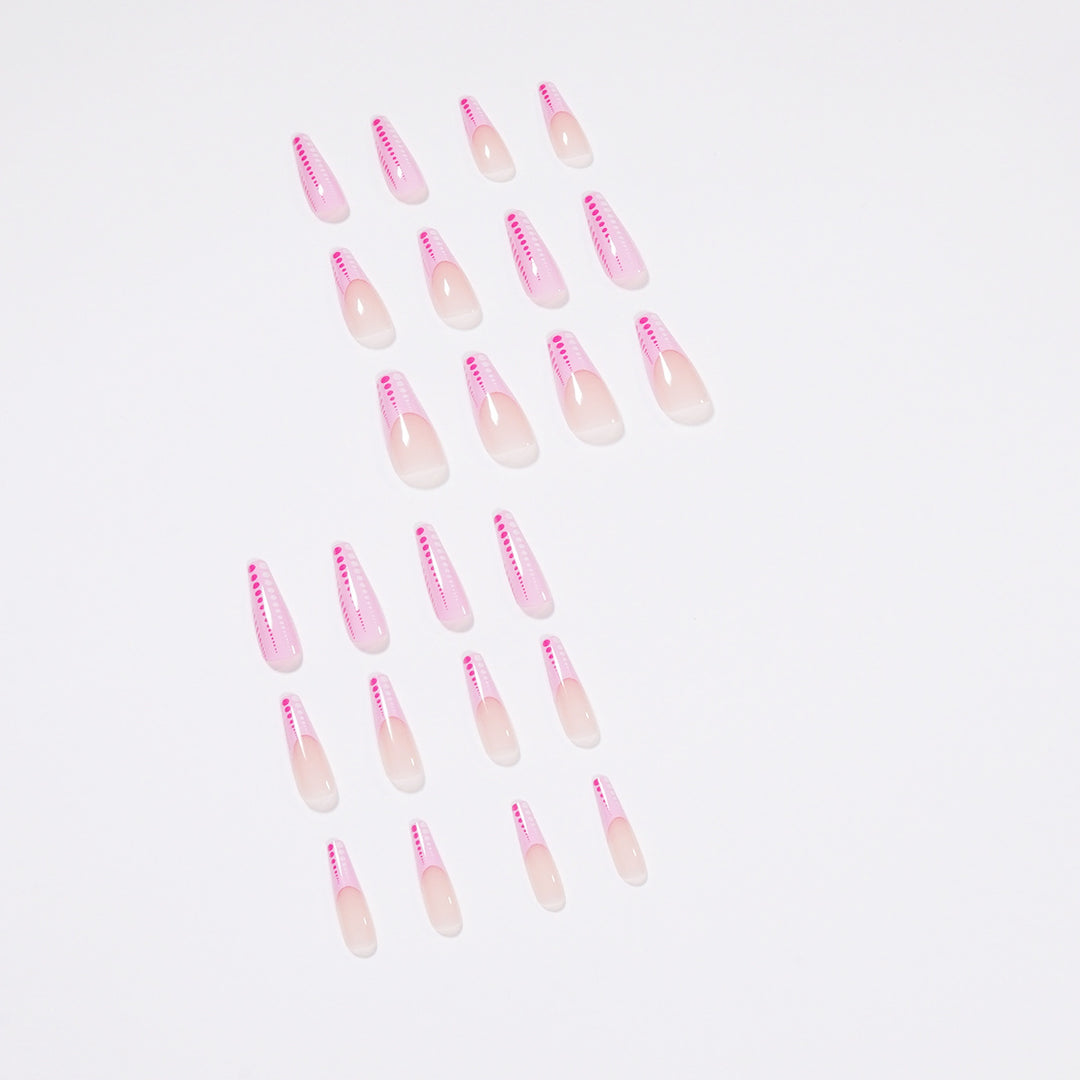 Artful Nail Art with Gradient and Dot Design Kalsten