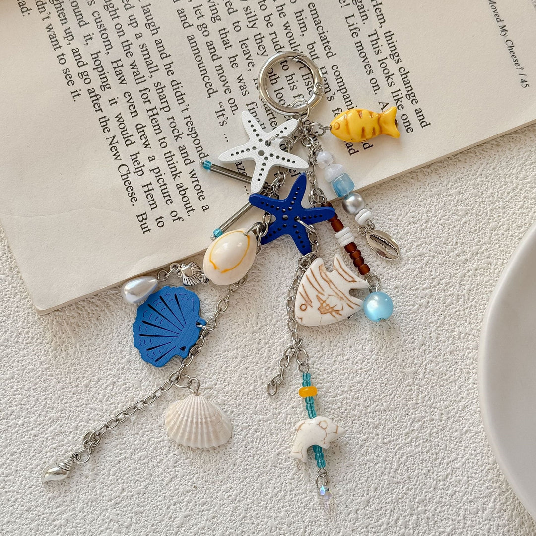 Playful keychain with maritime flair Kalsten