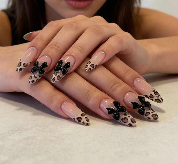 Stylish Decorative Nail Art