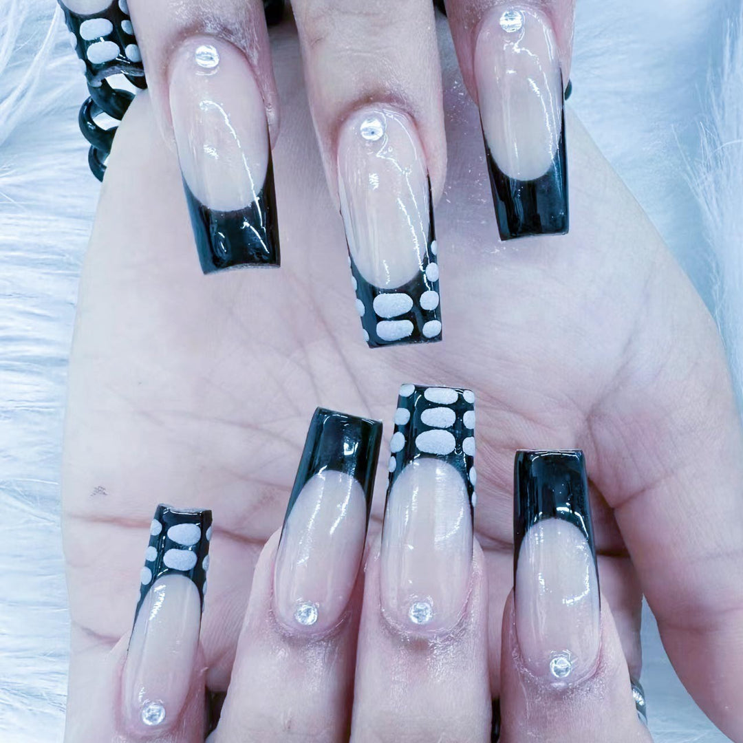 Artistic Acrylic Nail Art Kit with Elegant Dot Designs