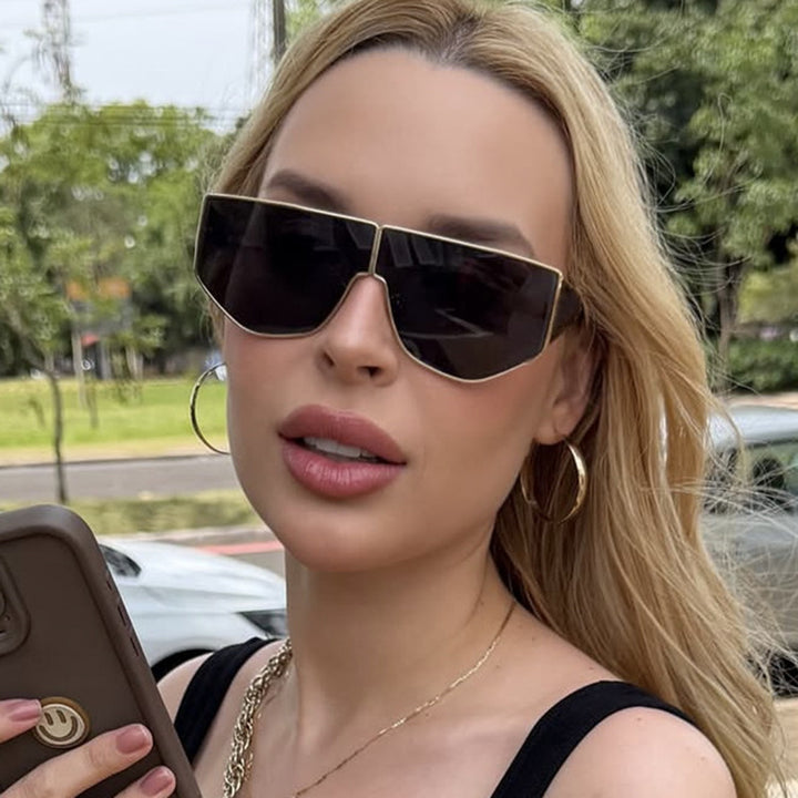 Women's trendy oversized sunglasses with distinctive geometric design Kalsten