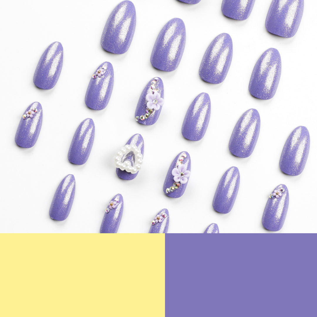 Artistic Nail Art with Floral Decorations Kalsten