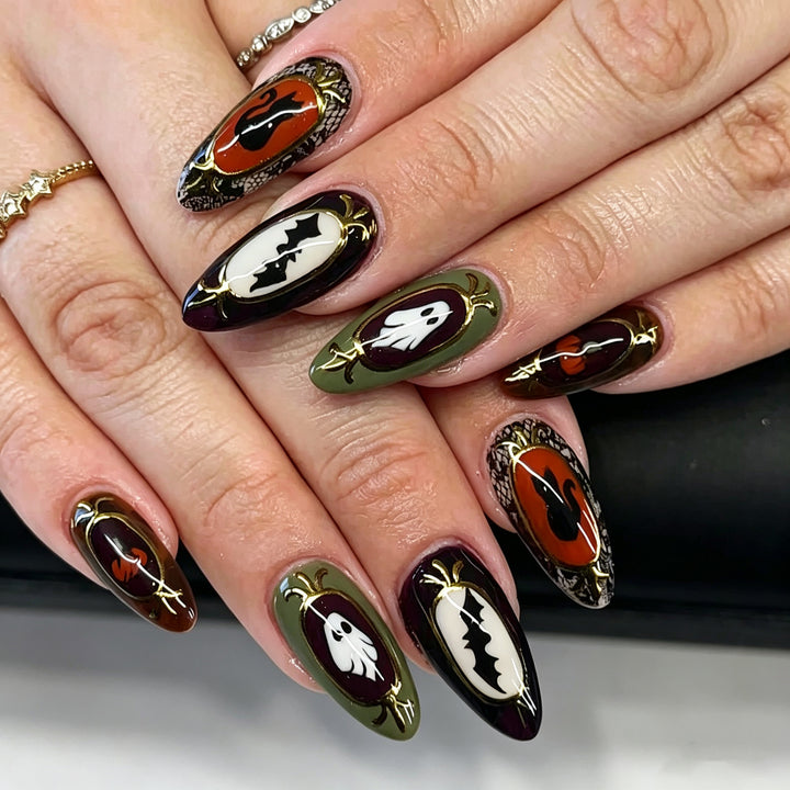 Halloween-Themed Press-On Nail Art Set 1790738757