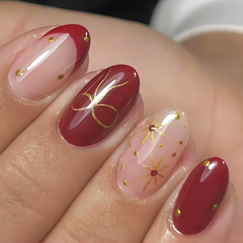 Nail set with luxurious embellishments and modern designs Kalsten