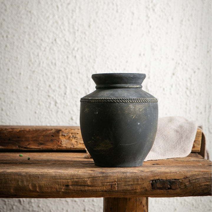 Handmade Clay Vase Kalsten
