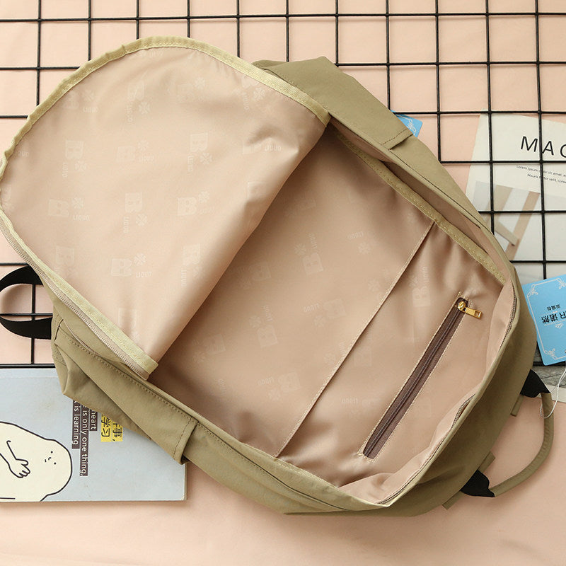 Practical everyday backpack with reinforced bottom and versatile compartments Kalsten