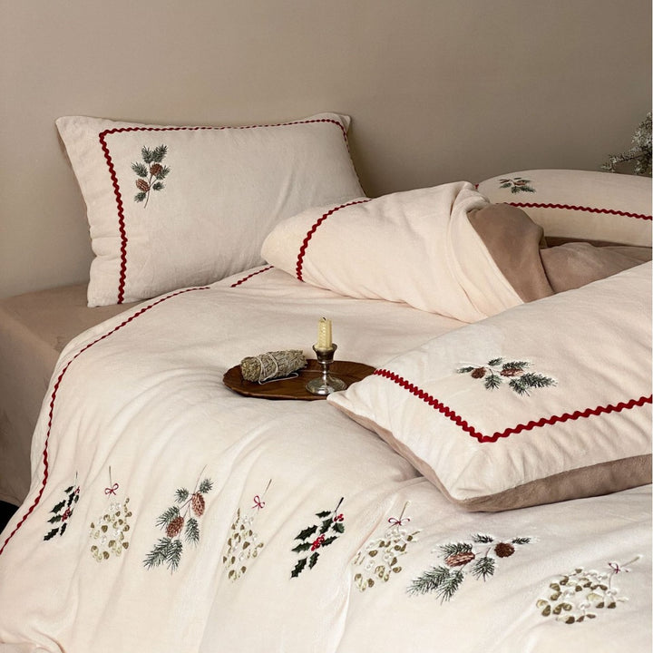 Embroidered Linen-Cotton Duvet Cover Set with Pine Branch Design & Zigzag Border