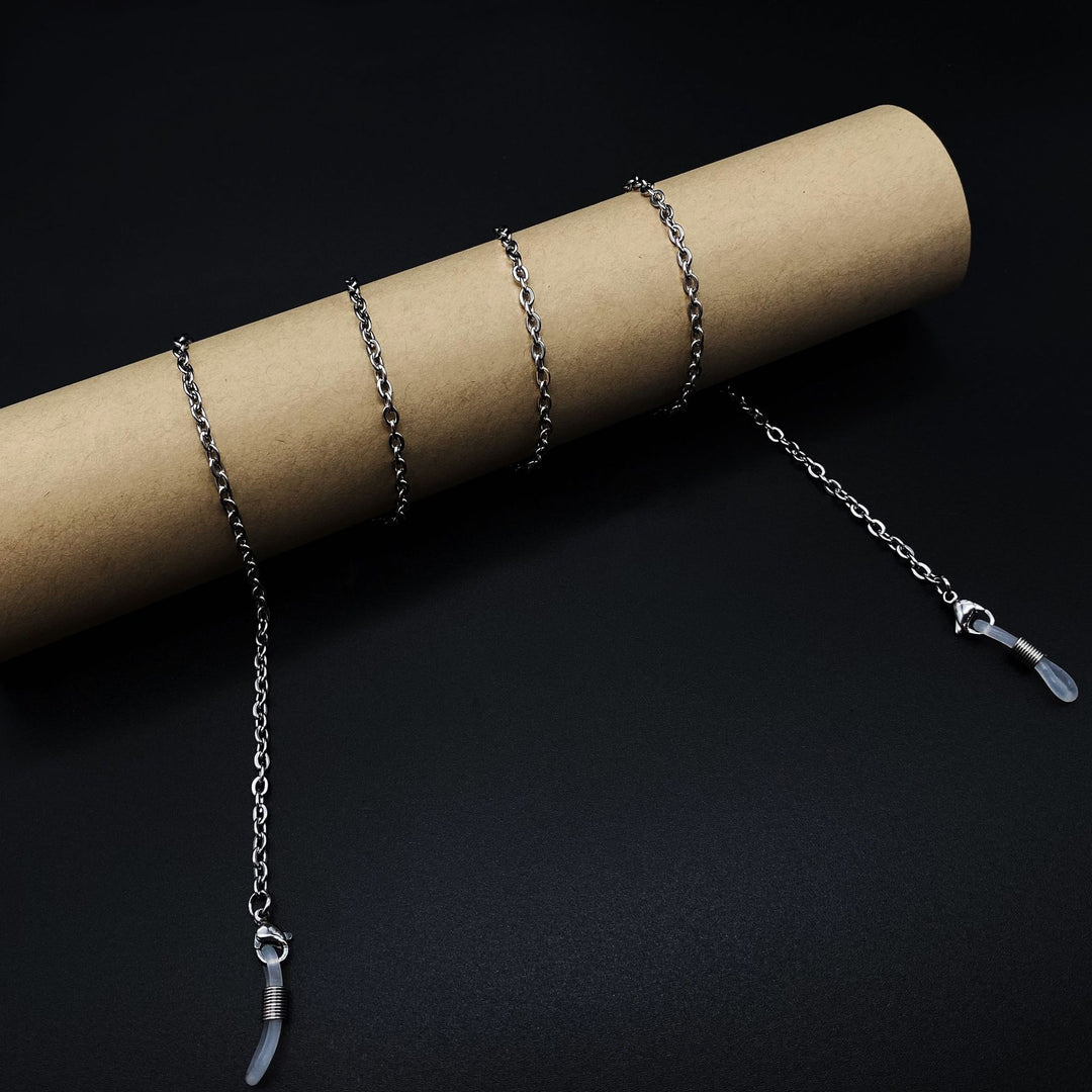 Stylish Chain Eyewear Holder Kalsten