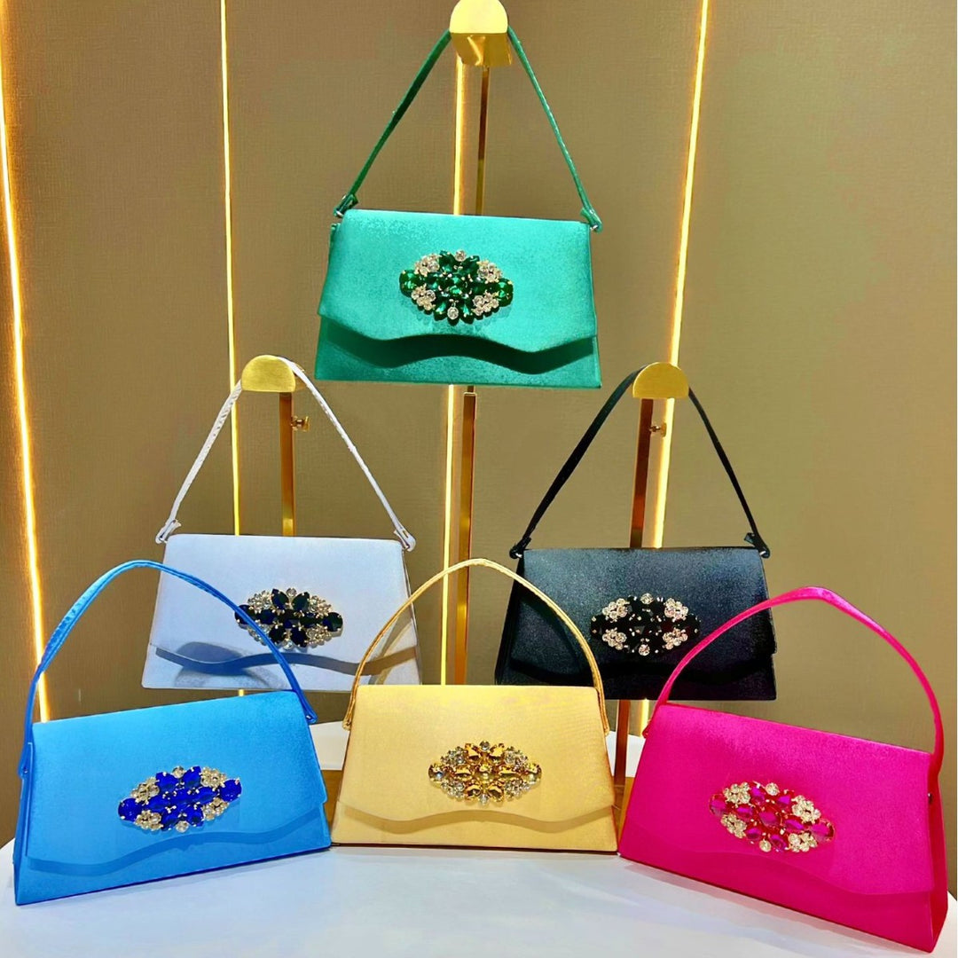 Elegant Rhinestone-Studded Evening Handbag