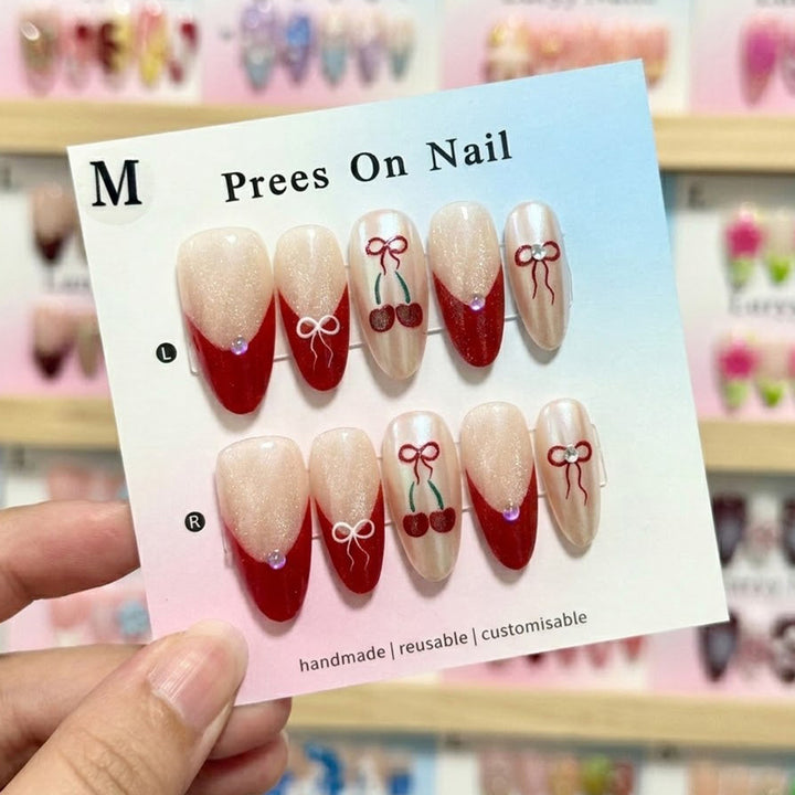 Chic Vintage-Inspired Press-On Nail Set