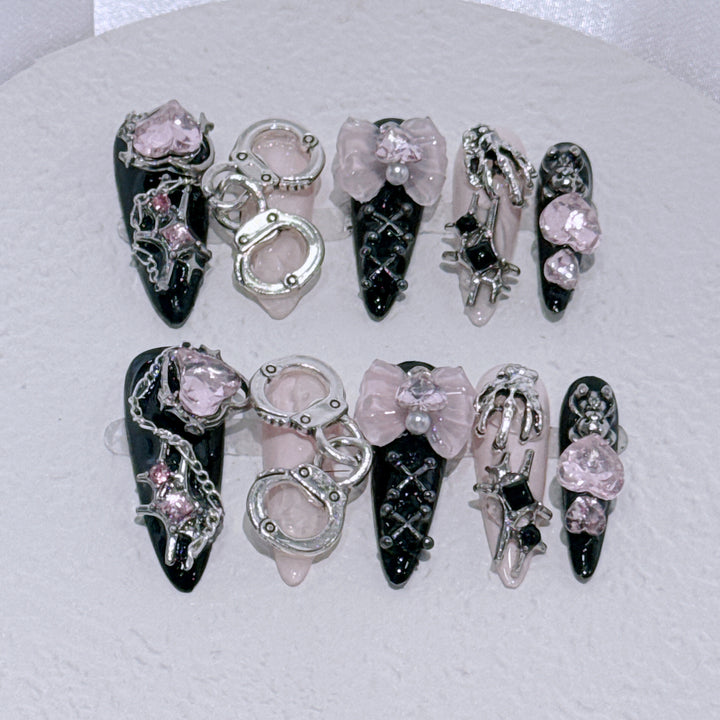 Glamorous Nail Art Extensions