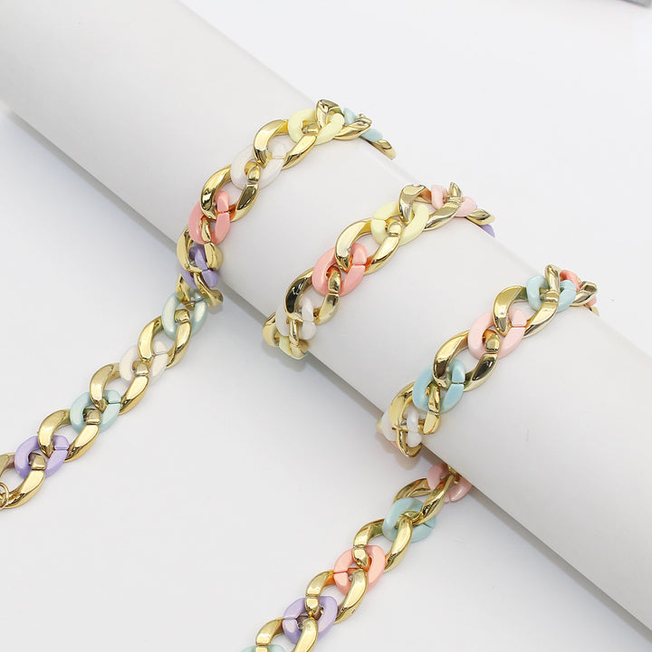 Stylish Chain Eyewear Holder Kalsten