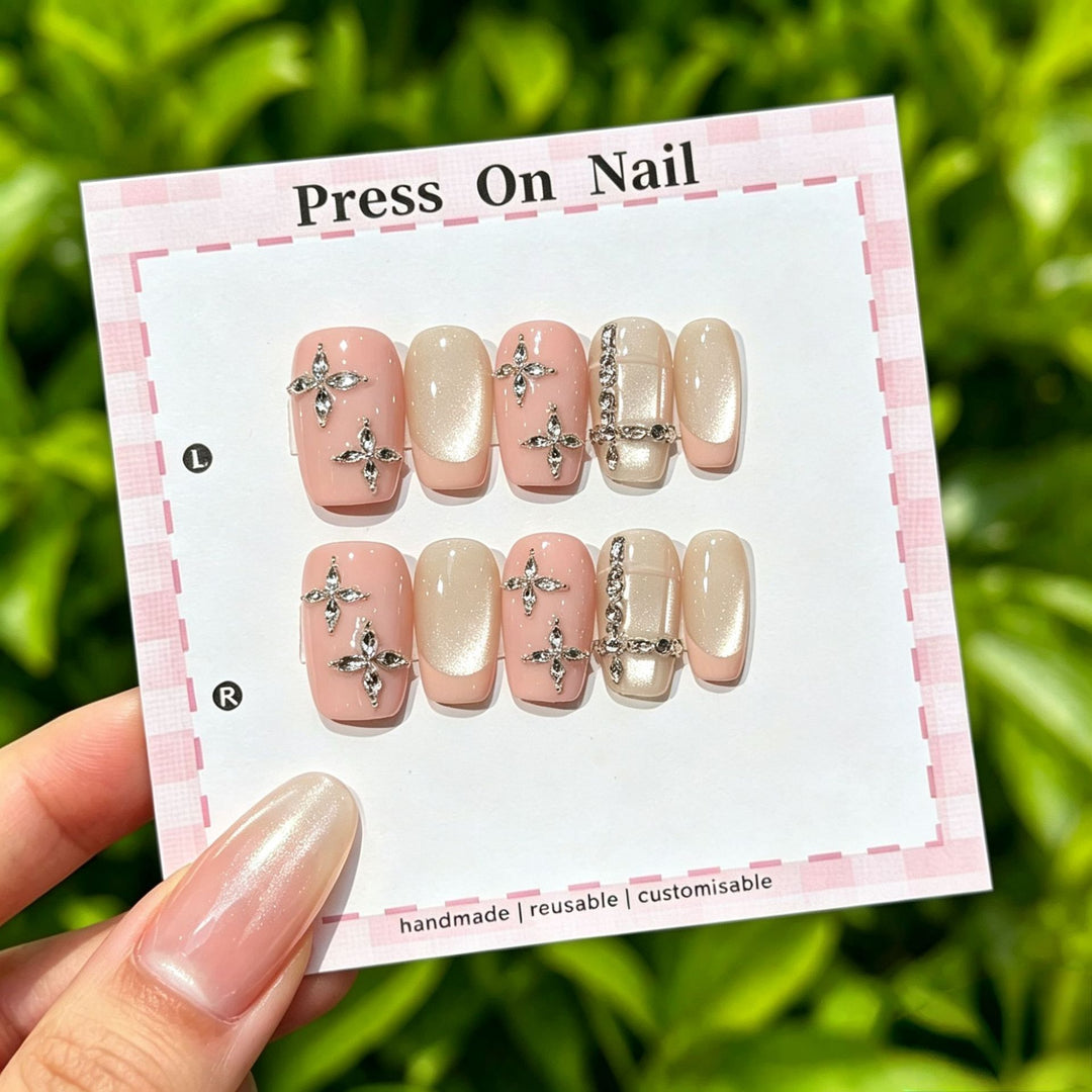 Artistic Press-On Nail Set with Tropical and Floral Accents