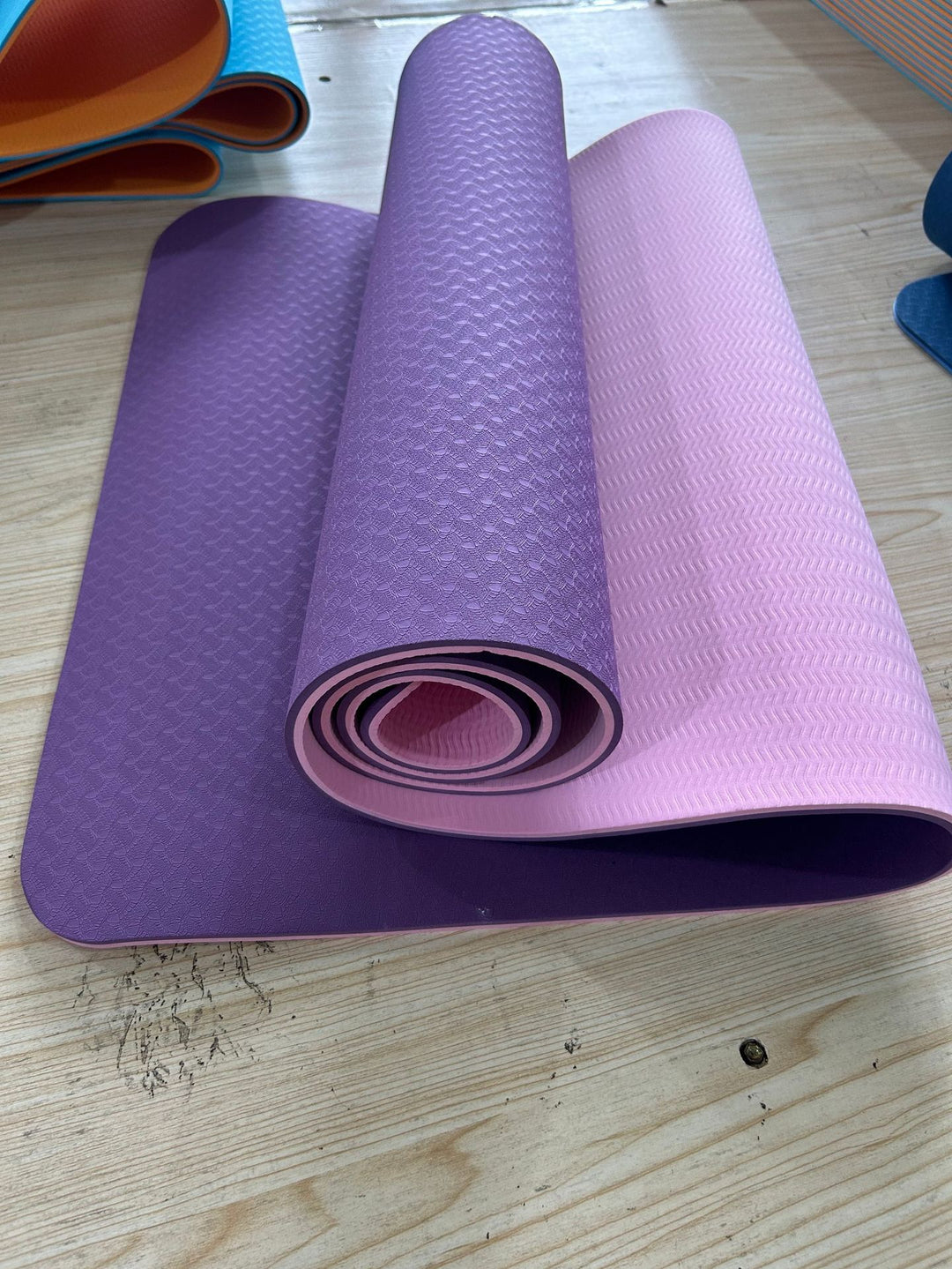 Non-slip and pollutant-free yoga mat Kalsten