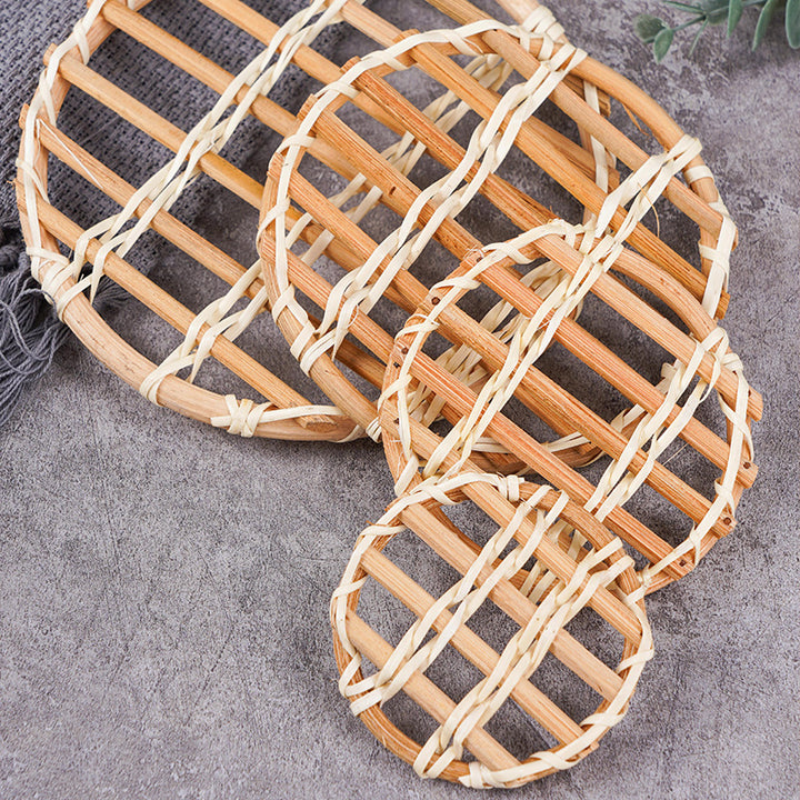Women Decorative Table Coasters made of Braided Natural Material Kalsten