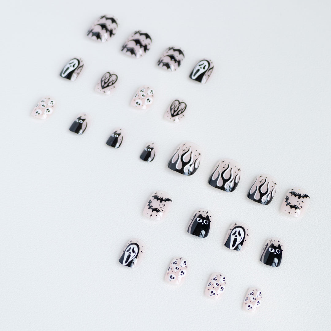 Halloween-Themed Nail Art Kit  1790958101