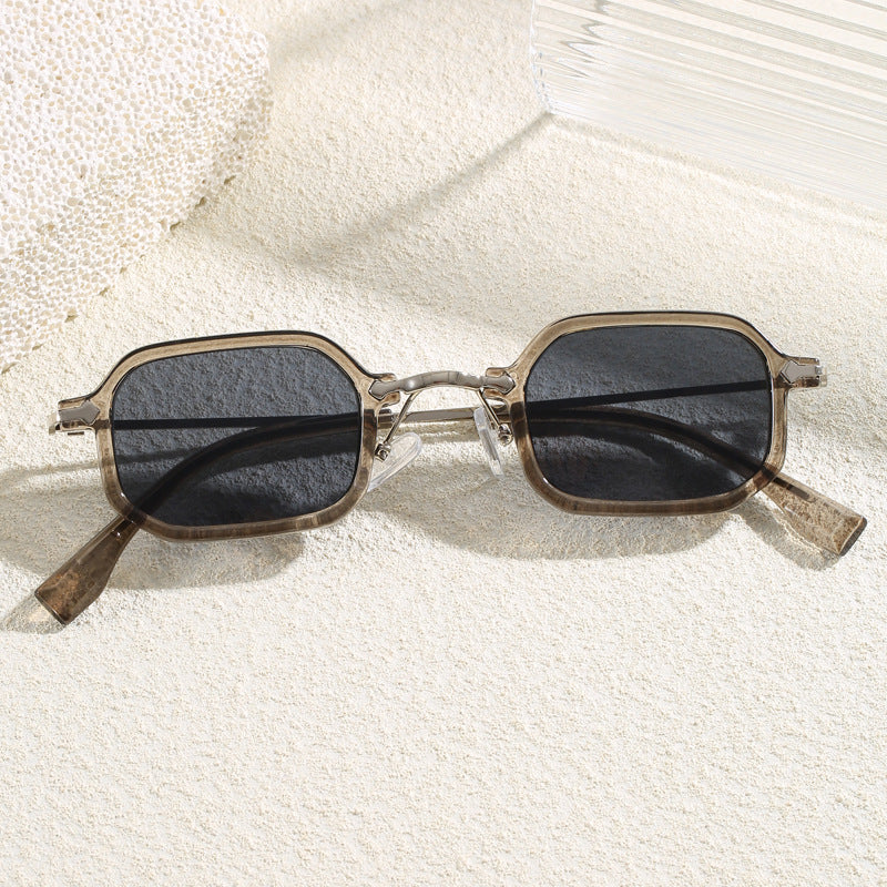 Fashionable Oversized Sunglasses in Modern Design Kalsten