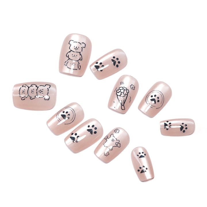 Artificial nail art with playful animal motifs Kalsten