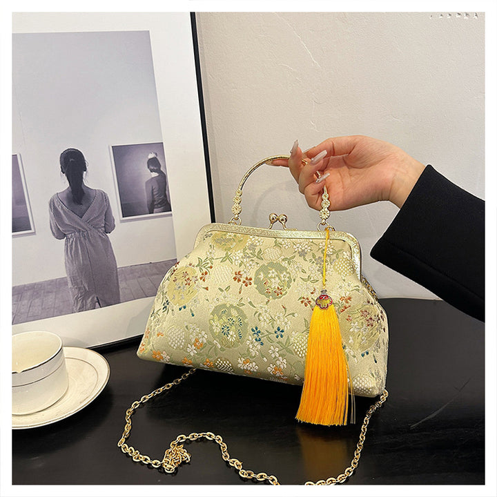 Floral Embroidered Evening Clutch