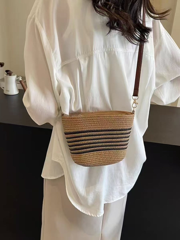 Elegant and Versatile Shoulder Bag Kalsten