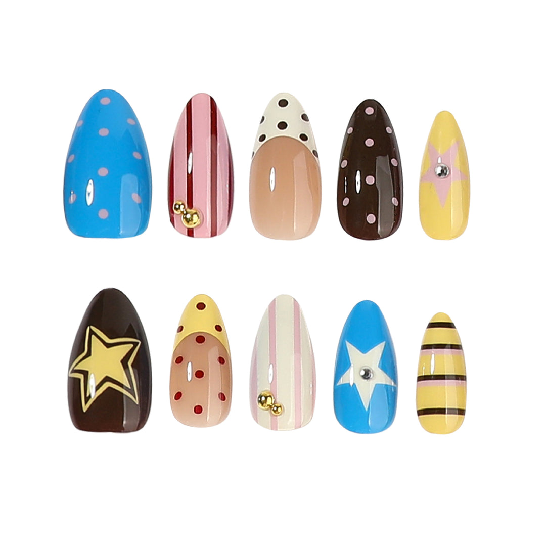 Creative artificial nails with playful patterns Kalsten