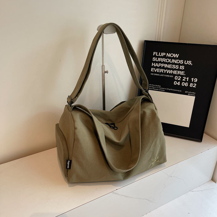 Multifunctional Sports Bag with Practical Carrying Options Kalsten