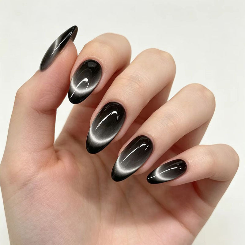 Stylish Almond-Shaped Press-On Nails
