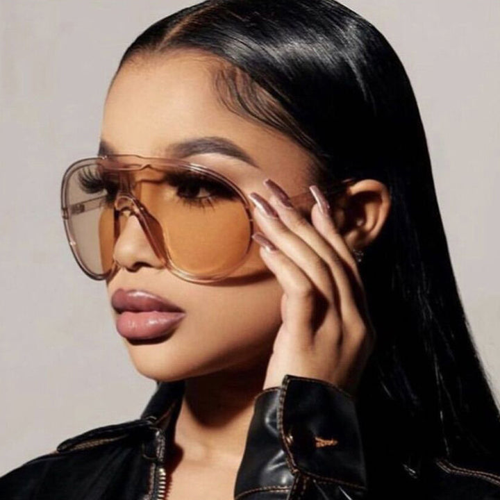 Women's futuristic transparent sunglasses with elegant shape Kalsten