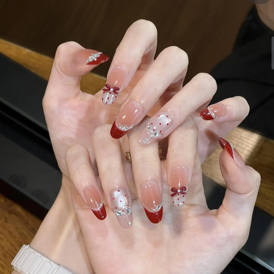 Decorative Holiday-Themed Press-On Nail Set Kalsten