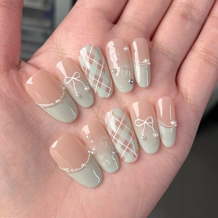 Artistic Press-On Nail Set Kalsten