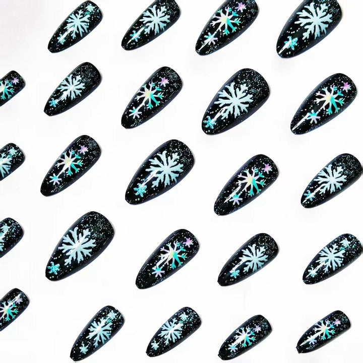 Artificial nails with shimmering snow crystal motif Kalsten
