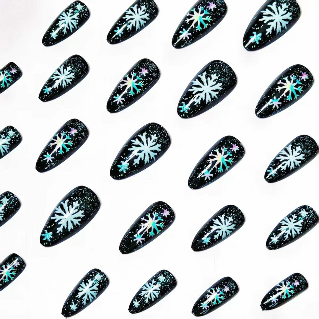 Creative Snowflake Nail Art Kalsten