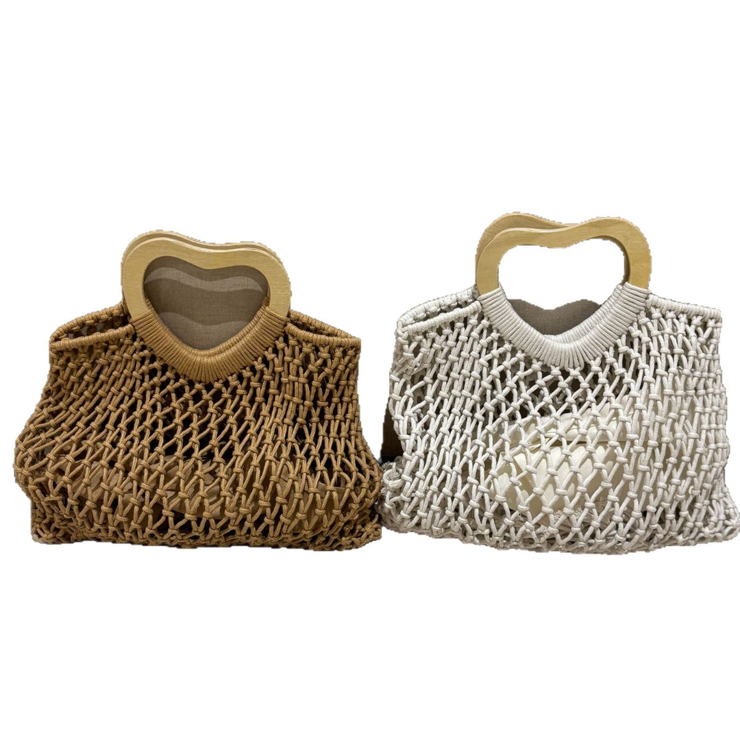 Stylish handbag with heart-shaped handle Kalsten