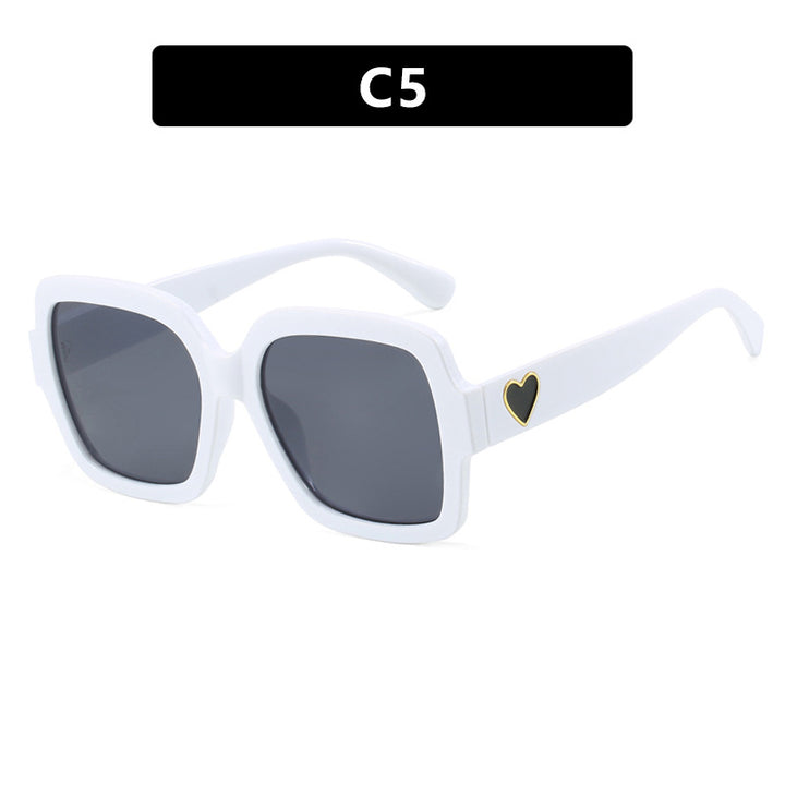 Women's square sunglasses with fashionable heart accent Kalsten