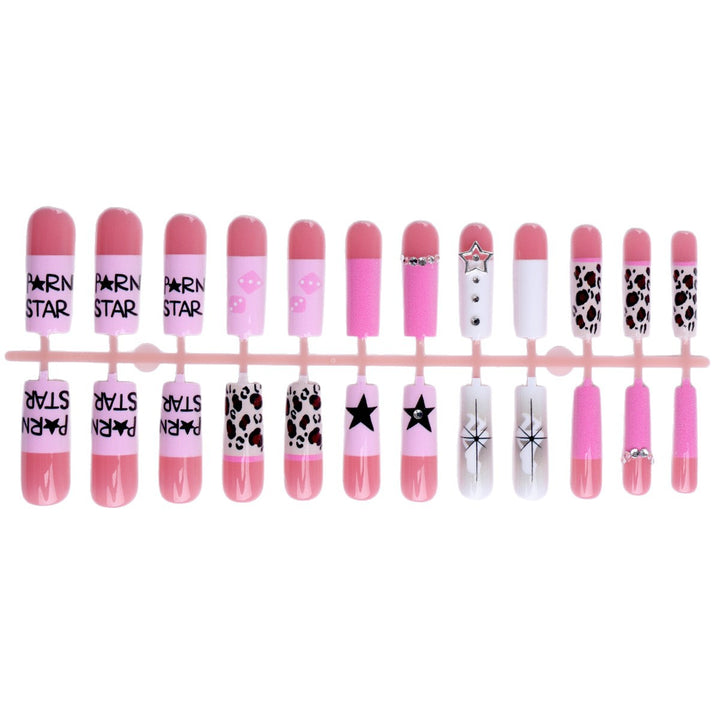 Artificial nails with creative designs and elegant accents Kalsten