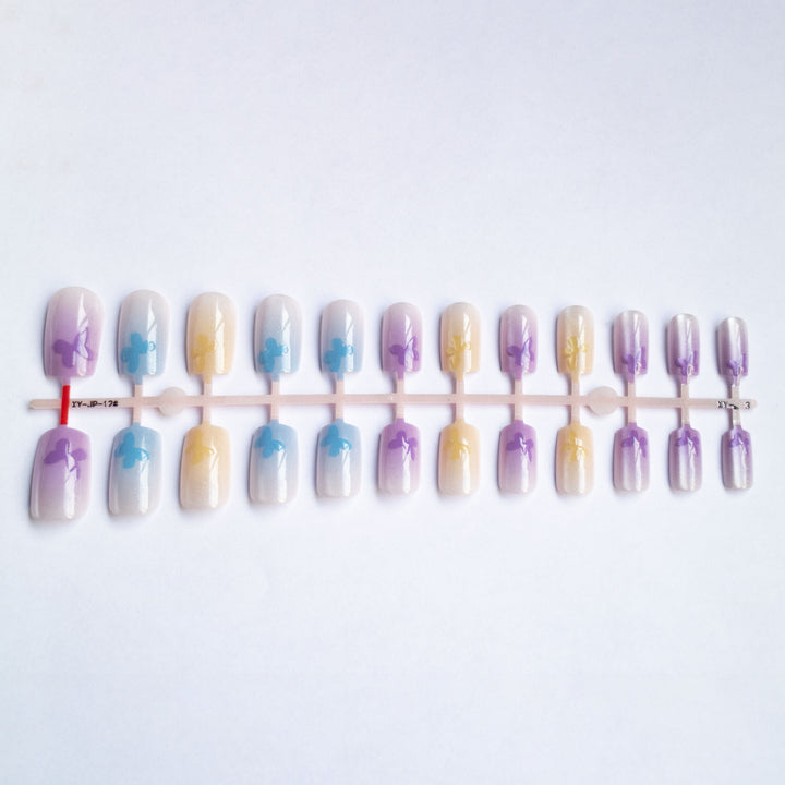 Artistic Glamour Nail Art