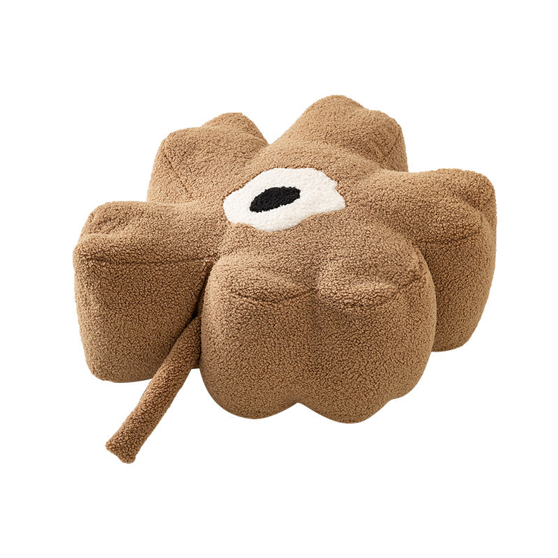 Flower-shaped floor seat pouf with boucle cover and segmented padding