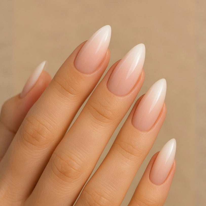 Artificial nails with elegant French design Kalsten