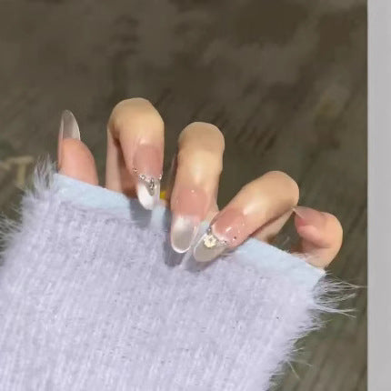 Glamorous Rhinestone Nail Art Kalsten