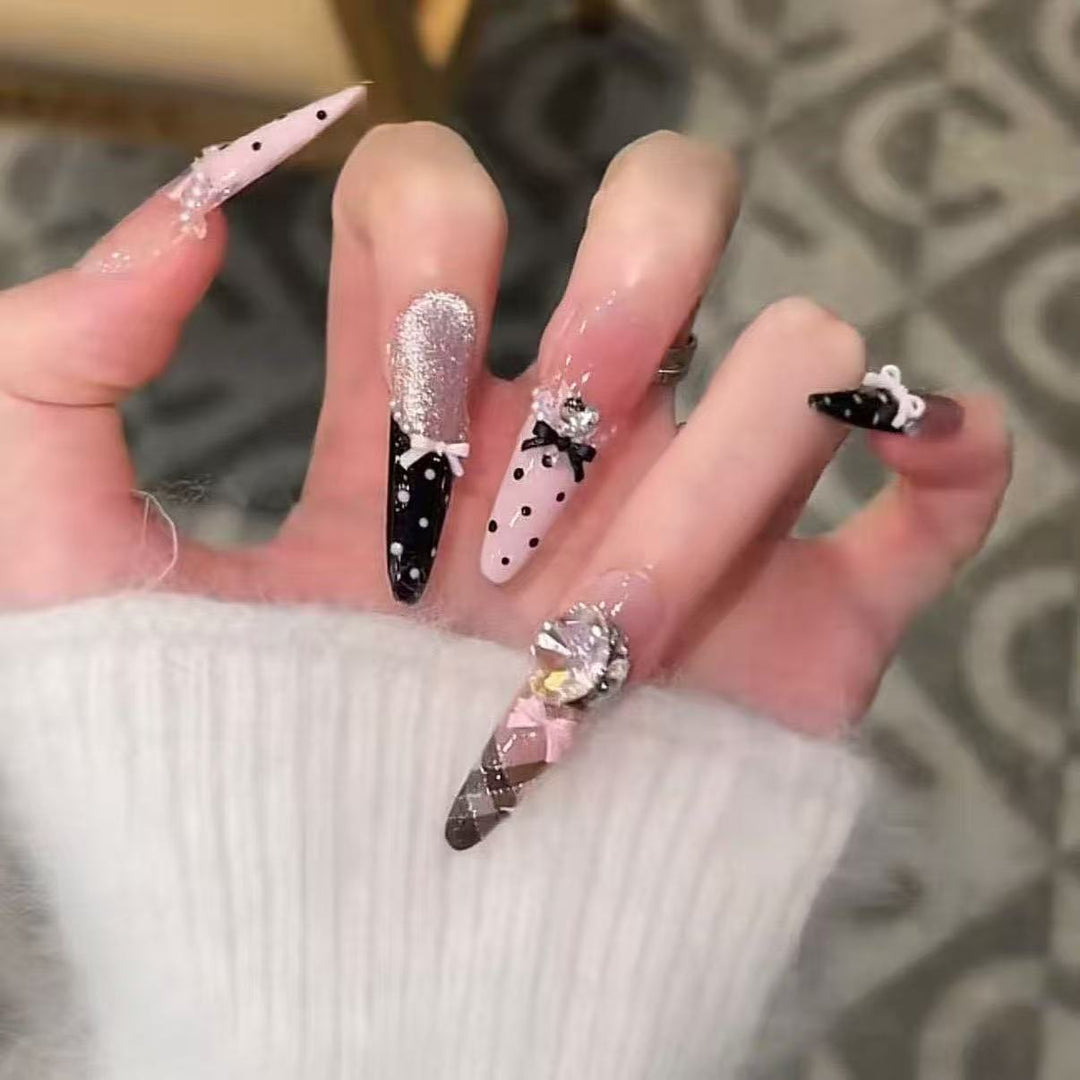 Glamorous Stiletto Nail Art Extensions