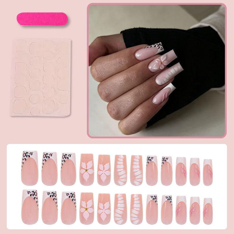 Elegant artificial nail set with floral and animal accents Kalsten
