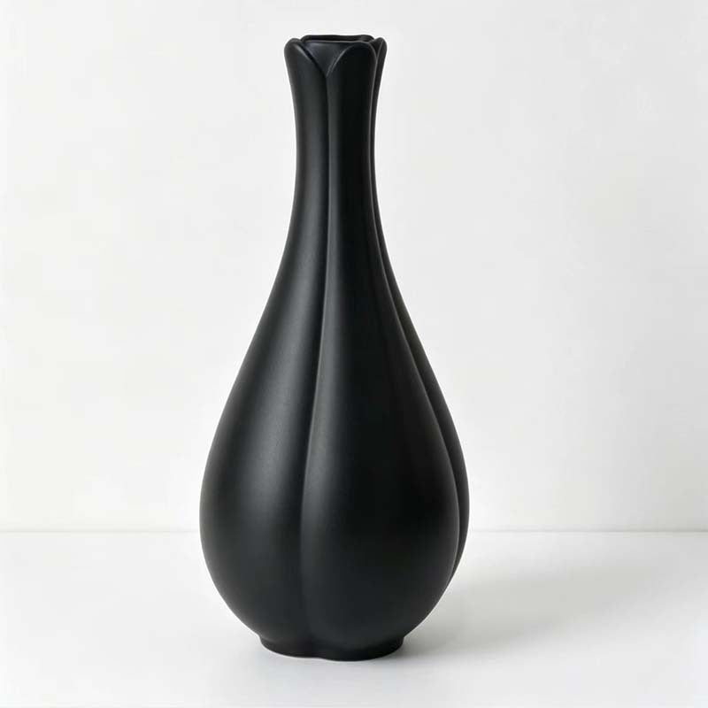 Elegant Minimalistic Tulip-Shaped Vase Kalsten