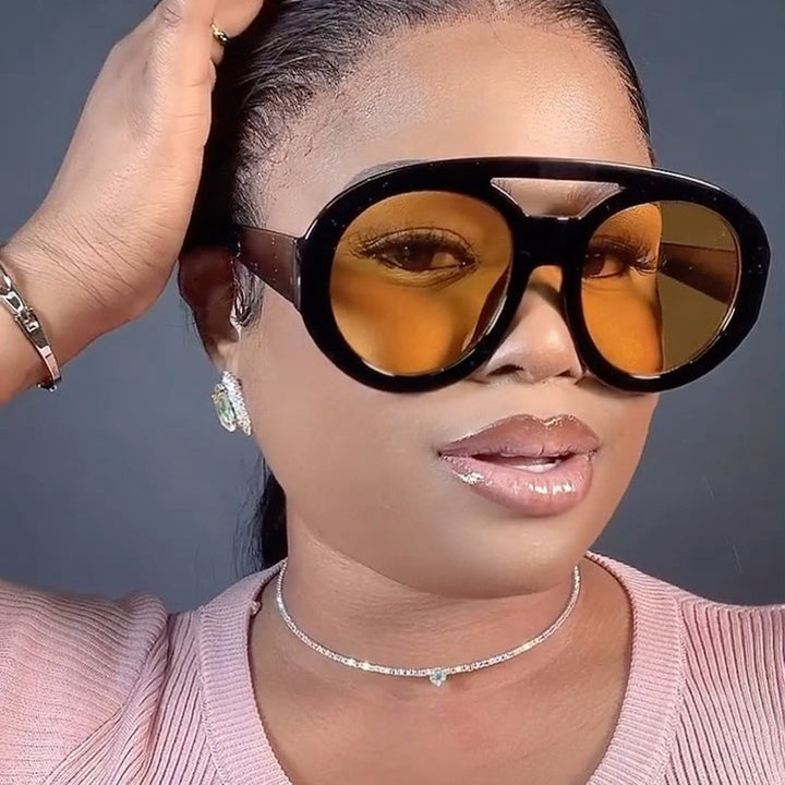 Ladies elegant sunglasses with fashionable design Kalsten