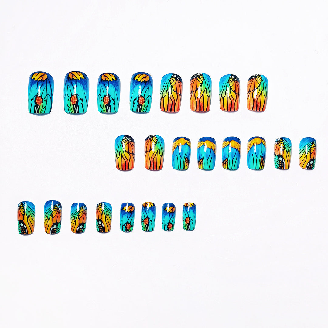 Floral Artistic Nail Art Kalsten
